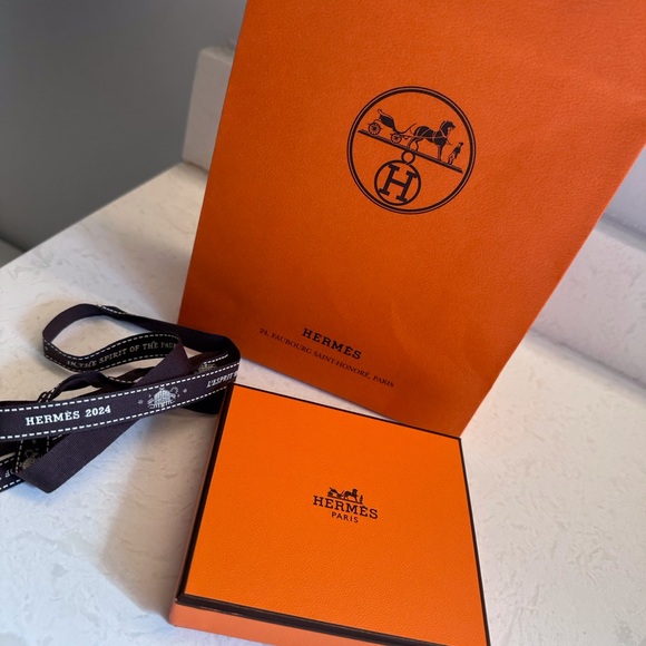 Brand new Authentic Hermes Bastia Change Purse 🧡 - Picture 2 of 7